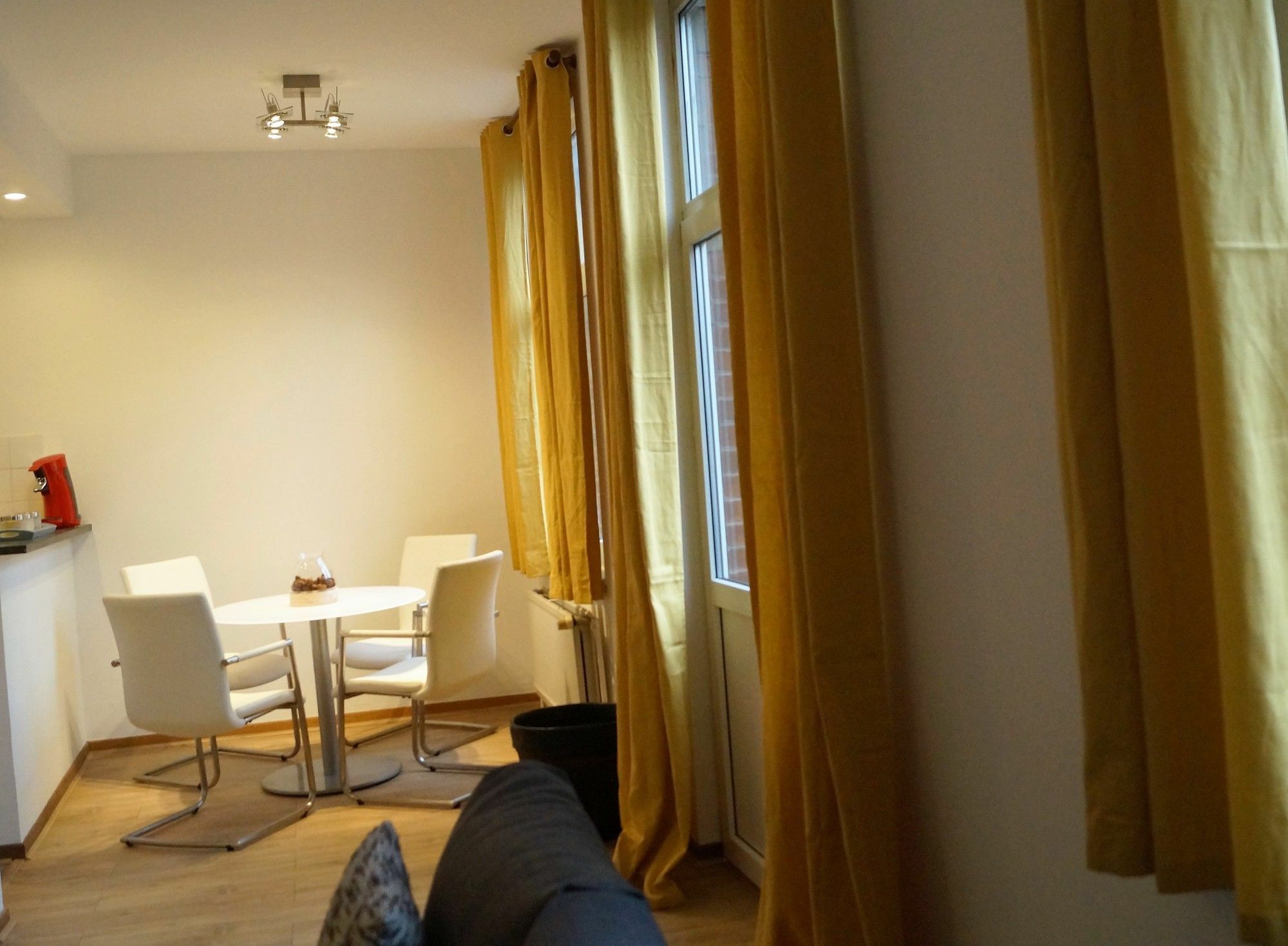 Appartement Impasse Pitchoune Брюссель Экстерьер фото